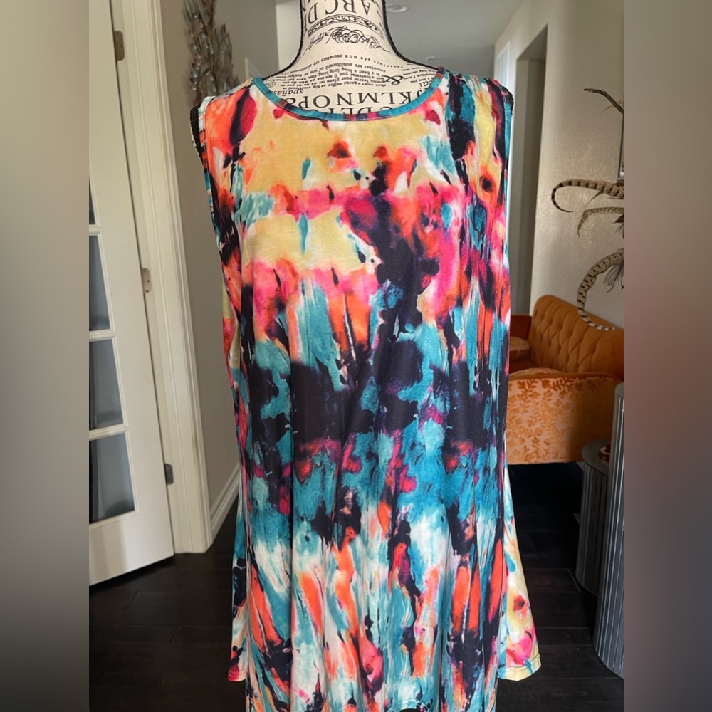 Very Colorful NWOT tunic
